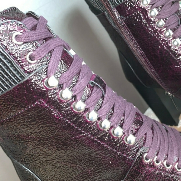 NEW VINCE CAMUTO "ERMANIA" BOOTS - Picture 10 of 16